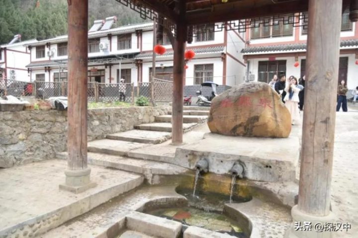 7e329cfa8267412696d2636f499890d3tplv-tt-origin-web_gif-780x520-1 7e329cfa8267412696d2636f499890d3tplv-tt-origin-web_gif-780x520-1